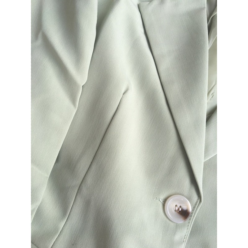 Áo Blazer phong cách trẻ trung