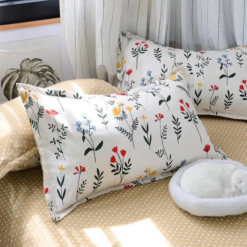 Bộ Chăn ga gối cotton poly Emmidecor cao cấp mẫu hoa nhí vàng giá tốt miễn phí bo chun và làm ga phủ theo yêu cầu