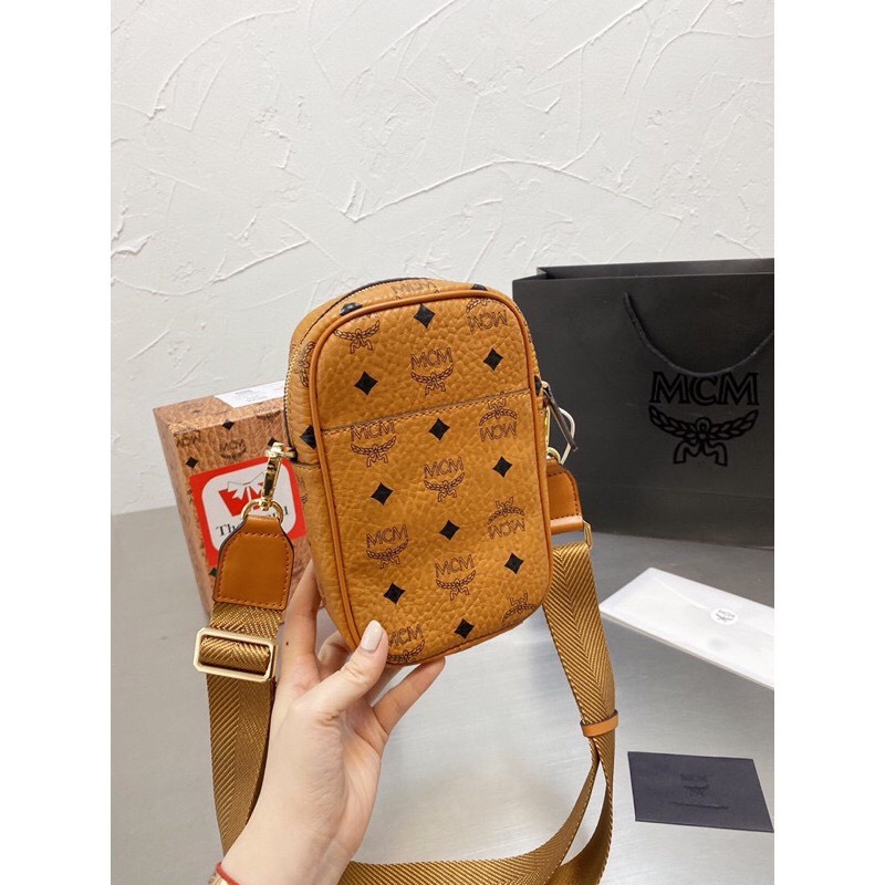 TÚI ĐEO CHÉO MCM NỮ