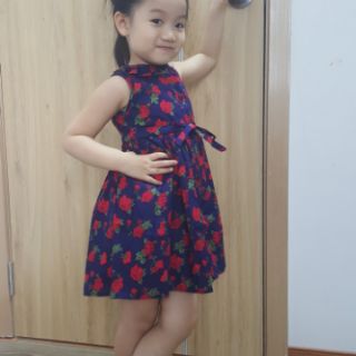 Váy thô cổ sen cho bé gái