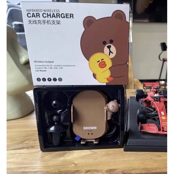 Bộ đế giữ điện thoại tích hợp sạc không dây trên xe hơi Line Friends siêu cute chính hãng