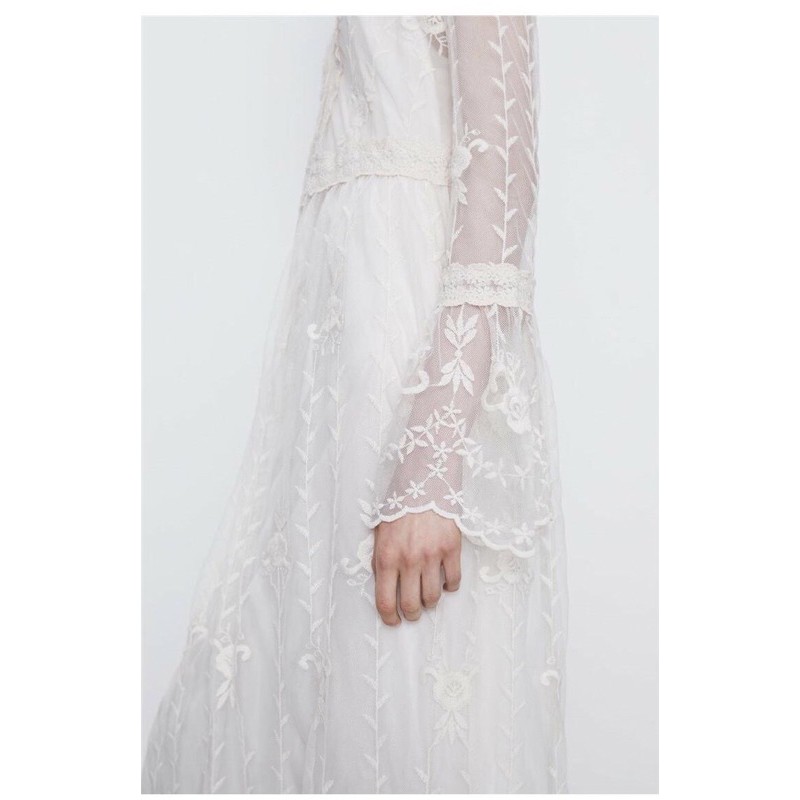 Đầm ren lưới Zara