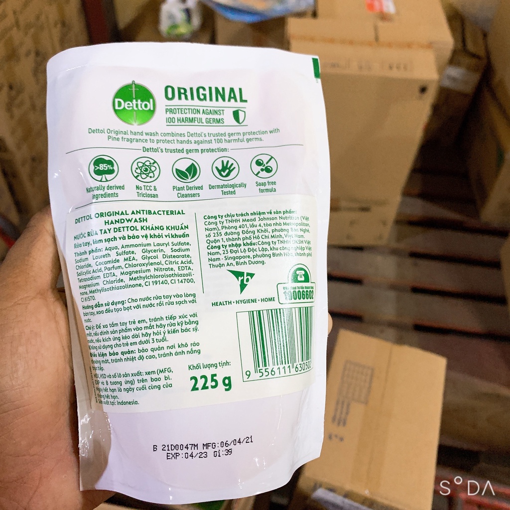 Combo 3 Bịch Nước rửa tay diệt khuẩn Dettol - Túi 225g