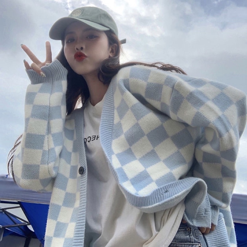 Áo khoác Cardigan Gile len nữ cổ chữ V màu xanh và đen kẻ caro phom rộng đồ đôi