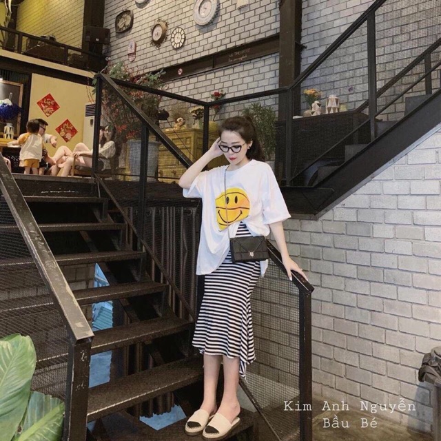 Hình thật set mặt cười ulzzang chân váy đuôi cá kẻ sọc freeship