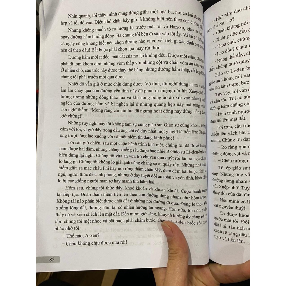 Sách - Văn bản đọc hiểu ngữ văn 7 ( cánh diều ) + bán kèm 1 bút chì