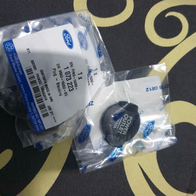 Ốp / Nắp Bật Lửa Cho ford fiesta original