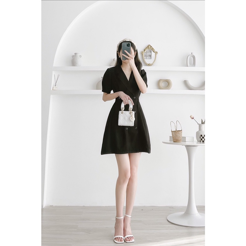 Váy đen cổ vest buộc eo cúc cài Junstore chất đẹp tay bồng tôn eo dáng form đẹp vaycovestbuoceo32