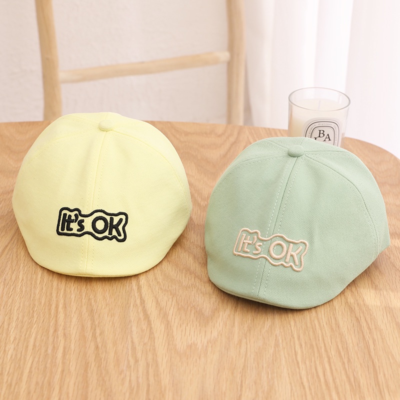 Mũ Beret Ngắn Thêu Chữ Thời Trang Cho Bé