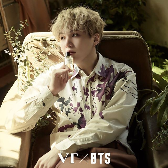 ( Tặng 15 tấm Postcards BTS ) Nước hoa VT x BTS  Eau De Vert - xuân thủy vô ưu ( Hàng có sẵn ) | Thế Giới Skin Care
