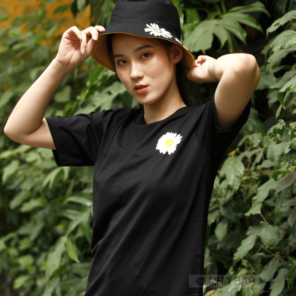 Áo cộc unisex nam nữ NHABAP kiểu áo ngắn tay không cổ Vẽ Handmade Cúc Daisy cute form rộng giặt không phai ATV001 | BigBuy360 - bigbuy360.vn