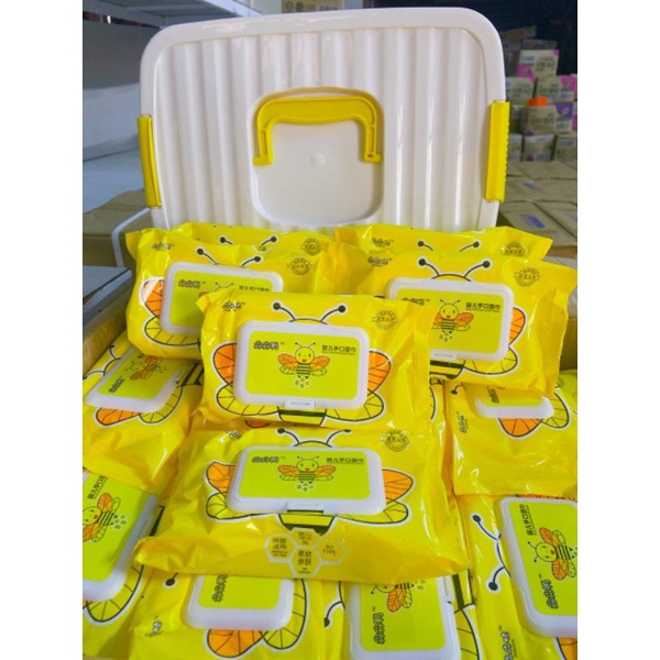 Khăn ướt vịt vàng 10 gói kèm hộp nhựa tiện dụng siêu xinh