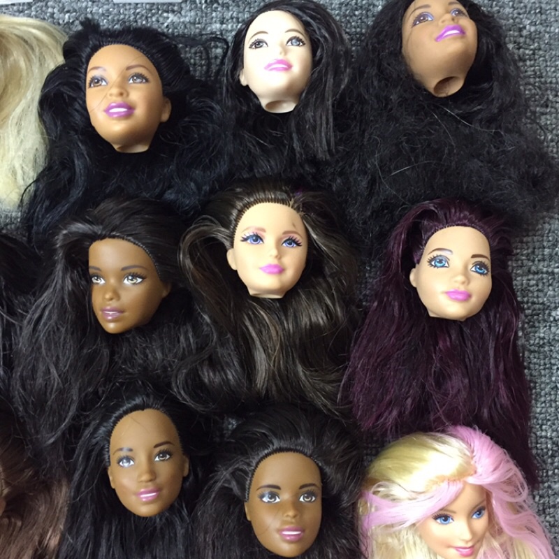 B9-Head đầu búp bê barbie