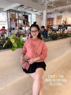Áo thêu chữ