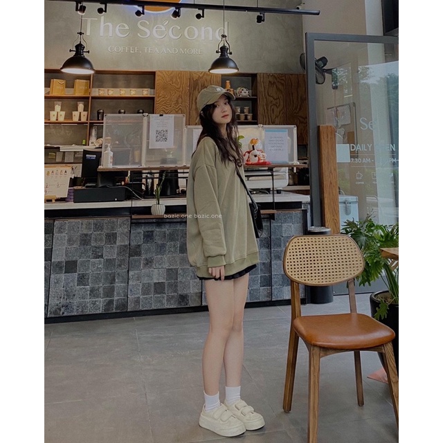 Áo sweater nỉ bông form rộng, áo nỉ bông in chữ Bazic one | BigBuy360 - bigbuy360.vn
