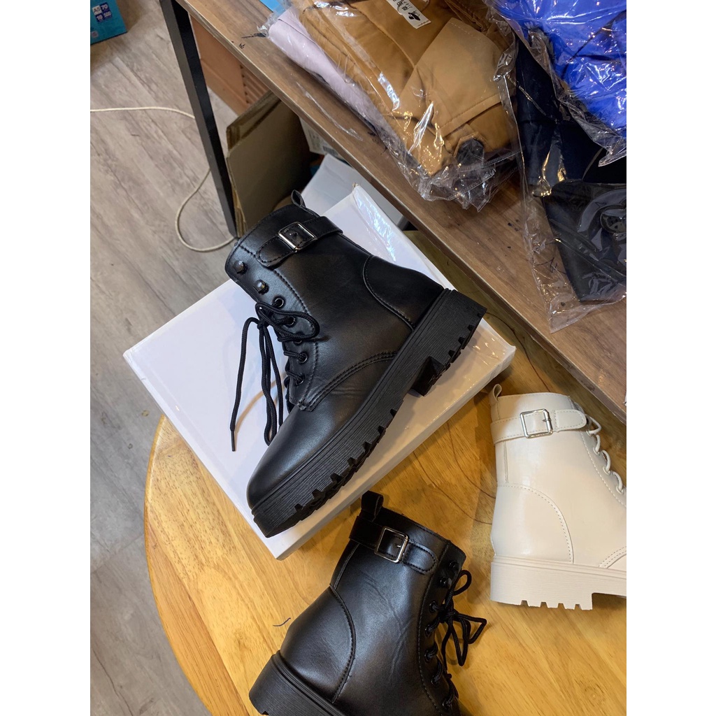 Boot nữ cổ cao , bốt da cao cổ đai cạnh có khóa kéo cực sang