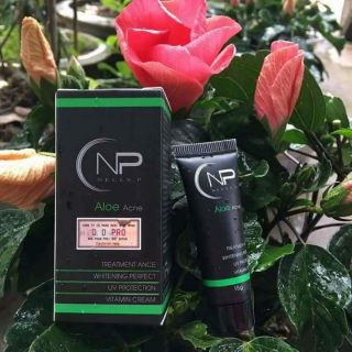 KEM MỤN NELLYP