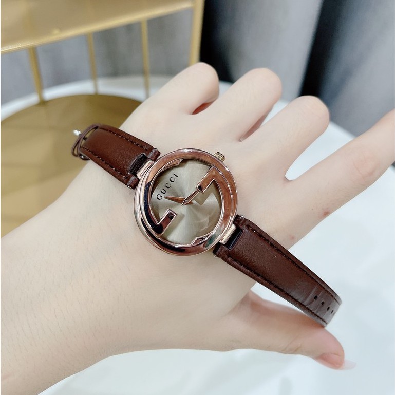 Đồng hô nữ dây da mặt tròn, đeo tay đẹp ⌚️ nhỏ gọn hợp thời trang ,mẫu hàng cao cấp chính hãng authentic Guci | BigBuy360 - bigbuy360.vn