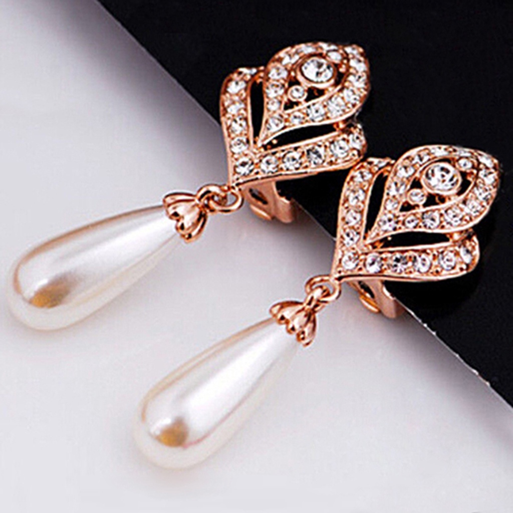 Cặp khuyên tai hợp kim có đính đá quý ngọc trai nhân tạo thời trang dành cho nữ