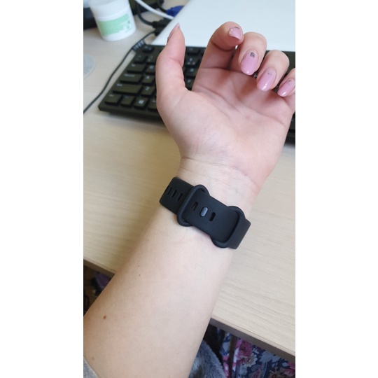 Dây Đeo Thay Thế Chất Liệu Silicon Màu Trơn Cho Fitbit Versa 3 4 Fitbit Sense 2