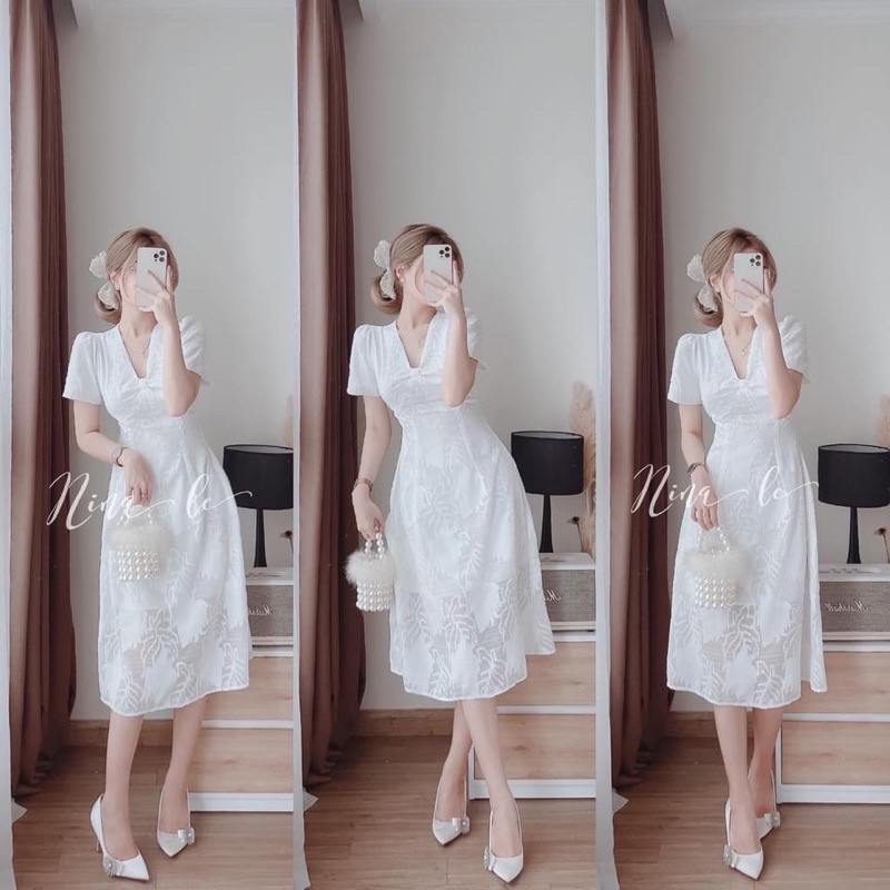 Đầm trắng cổ tim nơ ngực thanh lịch, sang trọng | BigBuy360 - bigbuy360.vn