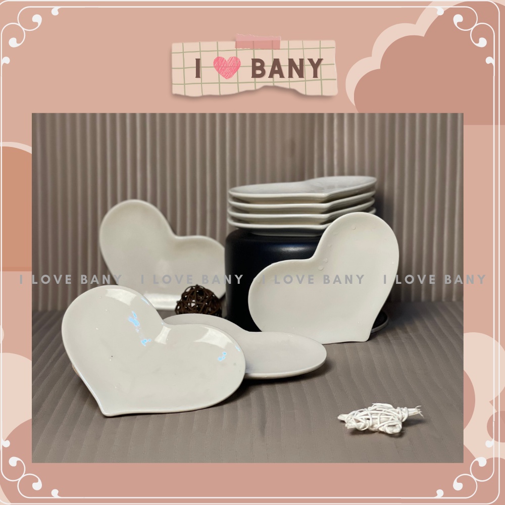 Dĩa sứ hình trái tim màu trắng dễ thương xinh bắc âu