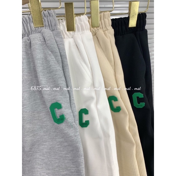 Quần nỉ hạt gạo .