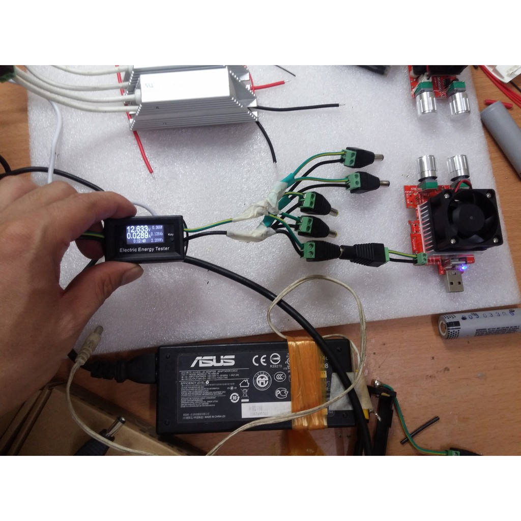 Thiết bị test pin và Acquy 100V - 15A giá 280K