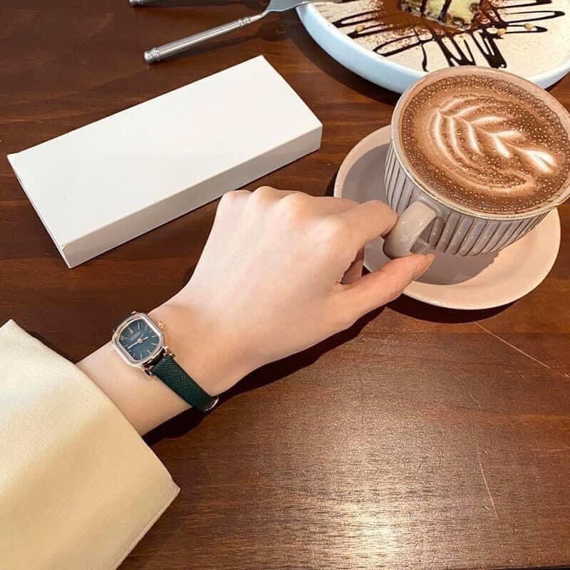 [Mã FAMAYFA2 giảm 10K đơn 50K] Đồng Hồ Đeo Tay Nữ WESURE full box | BigBuy360 - bigbuy360.vn