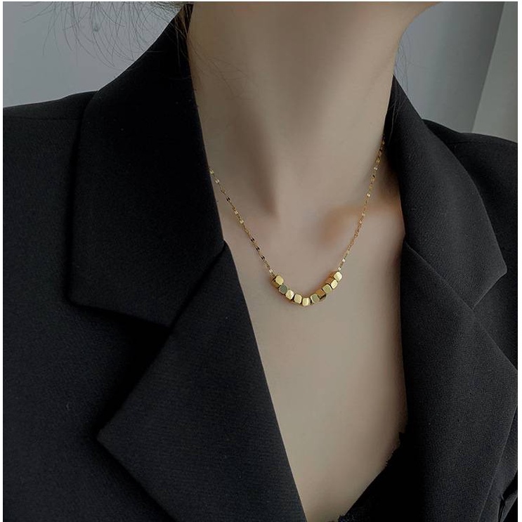 vòng cổ Thép Titan Mặt Vuông 14k Màu Vàng Không Phai Thời Trang