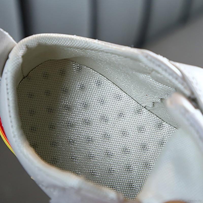 Giày sneaker đế mềm chống trượt phong cách Hàn Quốc cho bé tập đi