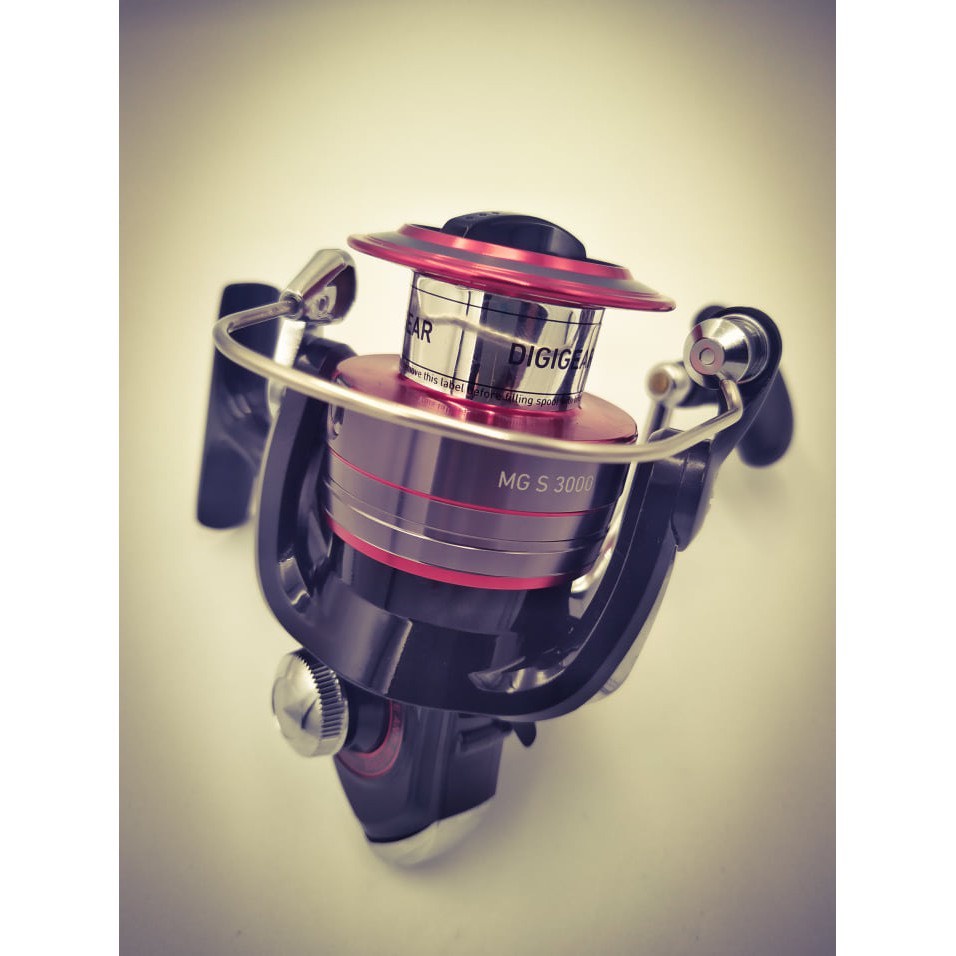 Máy câu Daiwa MG S chính hãng