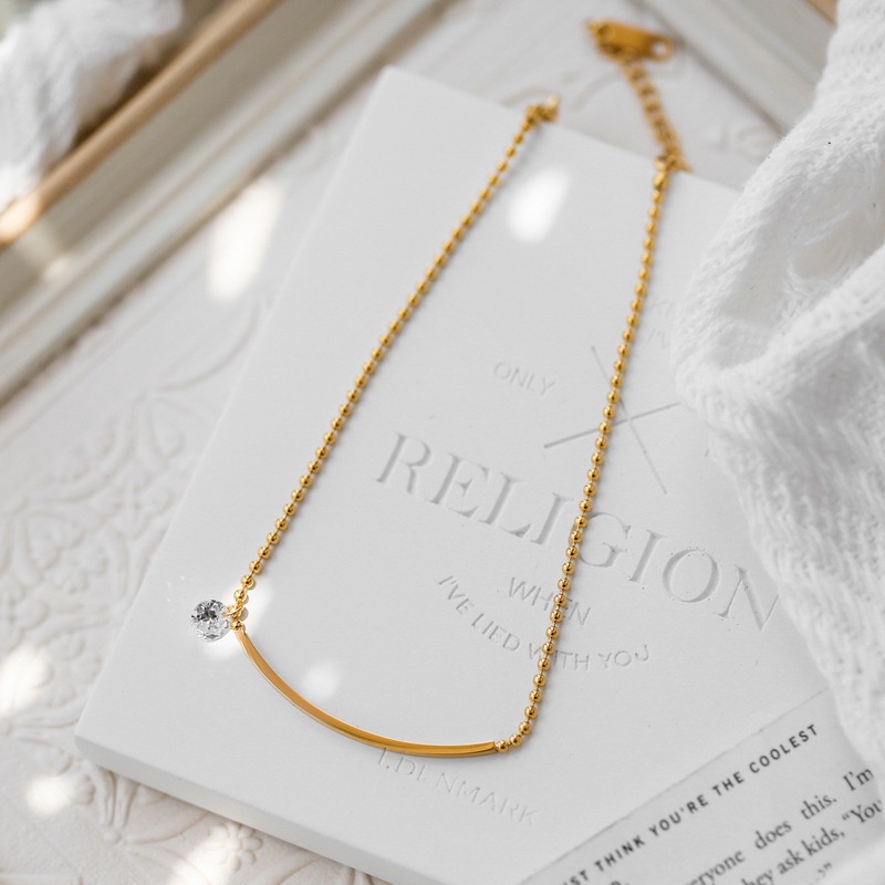 Lắc chân thép titan mạ vàng 18K mặt cười sang trọng chống thấm nước và mồ hôi phong cách Pháp sang trọng