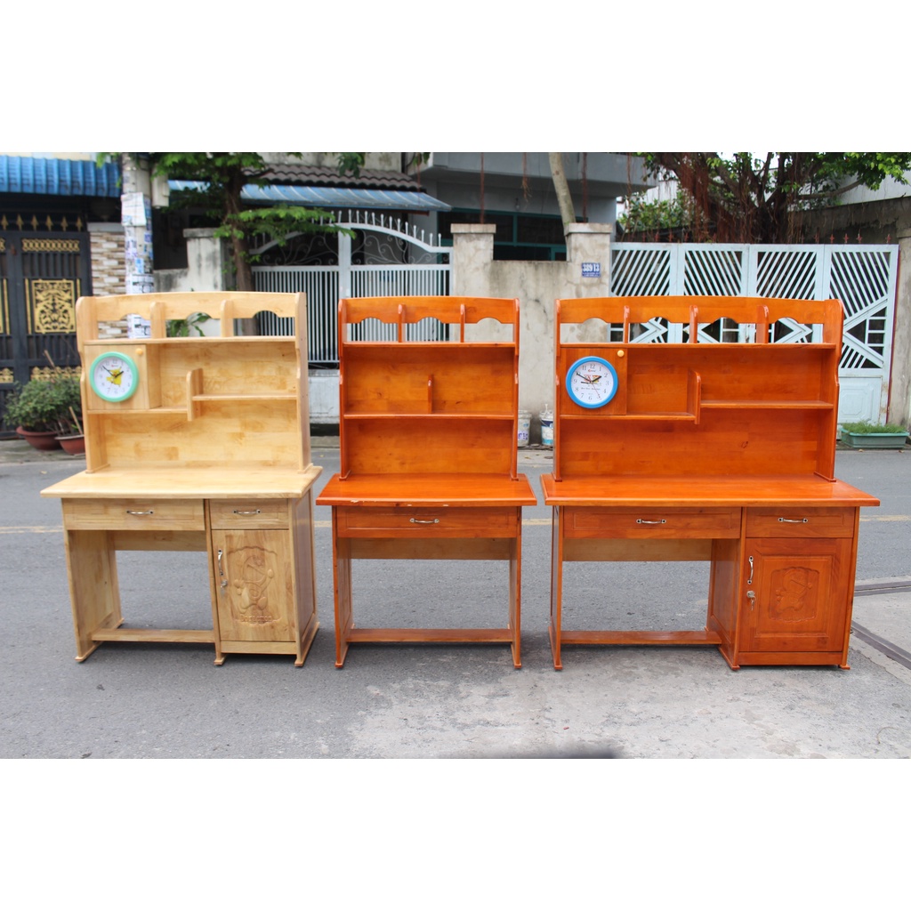 Bàn học sinh gỗ tự nhiên có đồng hồ siêu xinh rộng 1mx1m45x50_HCM (có giao sau giờ hành chính)