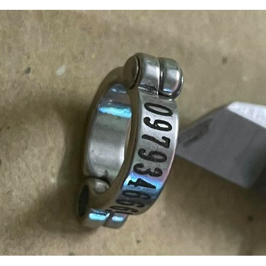 Vòng inox đeo chân vẹt có khắc thông tin từ size 8-16