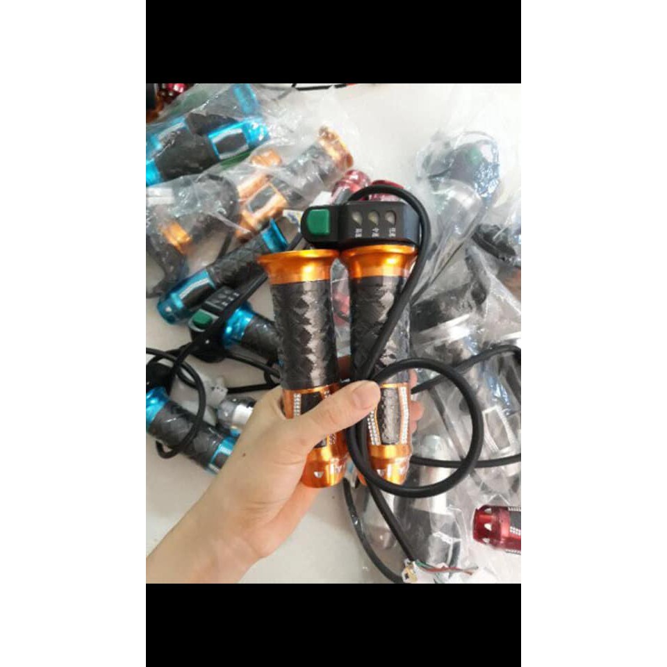 Tay Ga 3 Số Báo Đèn Dùng Cho Xe Điện Xmen Hoặc Zoomer