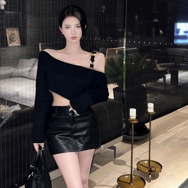 Áo Dệt Kim Trễ Vai Tay Dài Màu Đen Phong Cách Hàn Quốc
