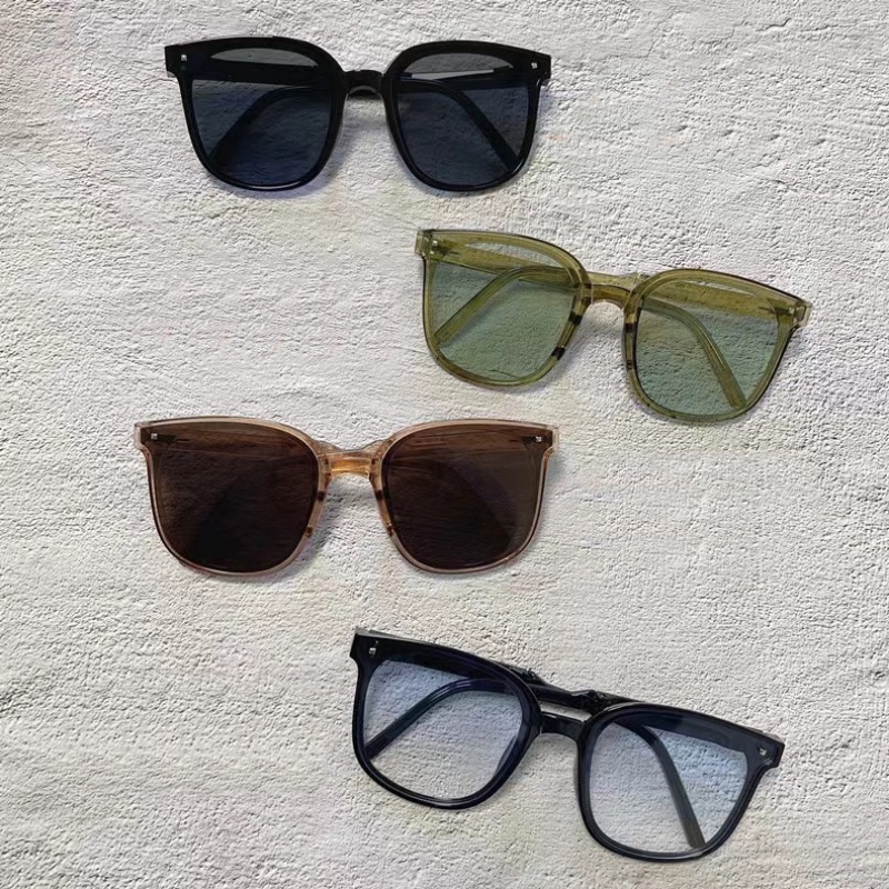 Kính Mát Gọng Lớn Chống Tia uv Chống Bức Xạ Có Thể Gập Lại Tiện Dụng Phong Cách Retro Cho Nữ