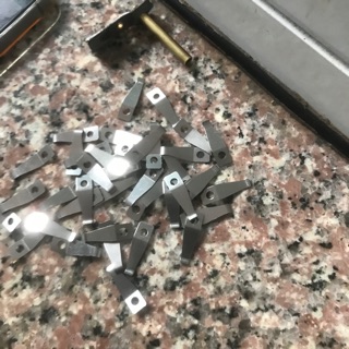 Lưỡi gà Zippo