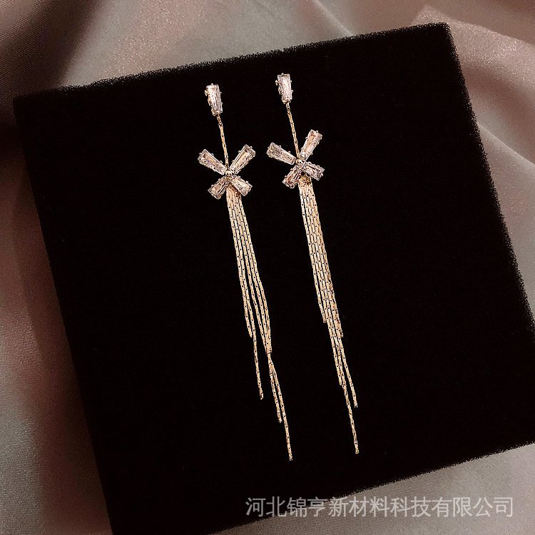 Khuyên Tai Dáng Dài Mạ Bạc 925 Hình Bướm Phối Tua Rua Cao Cấp Thời Trang Dành Cho Nữ