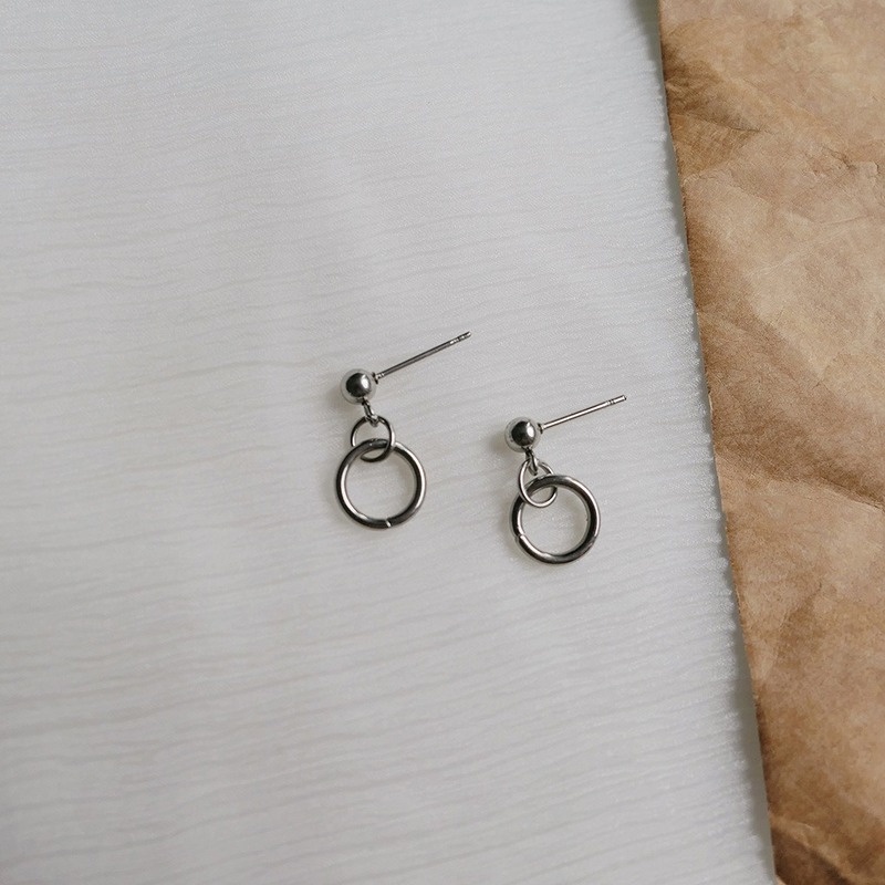 We Flower Khuyên Tai Hình Tròn Nhỏ Đơn Giản Dành Cho Nam Nữ