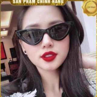 Son Mac Ruby Woo 707 màu đỏ cổ điển siêu sang chảnh
