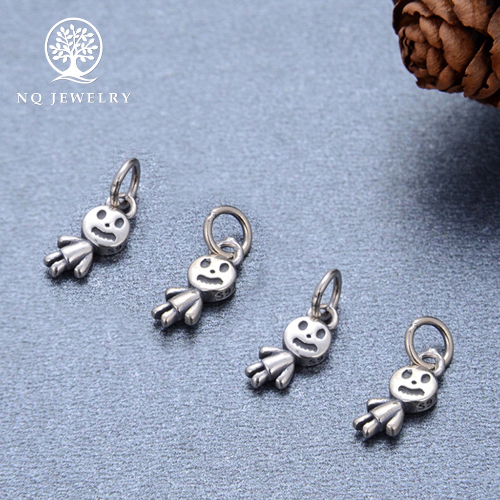 Charm bạc hình búp bê treo - NQ Jewelry