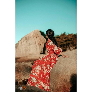 Đầm maxi hoa đỏ style boho
