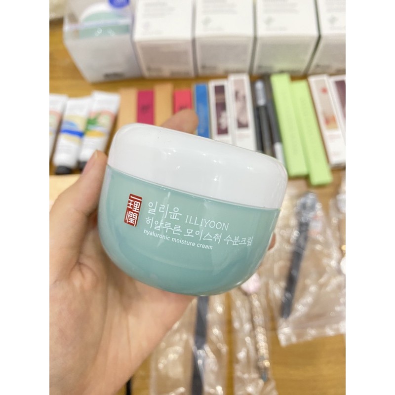 Kem Dưỡng Da Illiyoon Moisture Cream