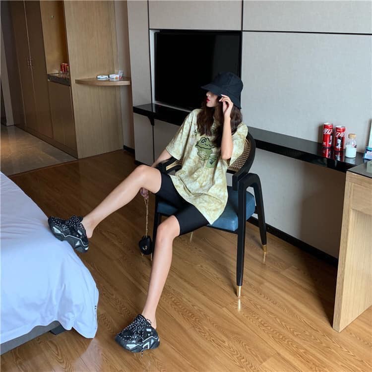 Áo Thun Nữ - Áo loang bạn thân in hình cá sấu LE34 | BigBuy360 - bigbuy360.vn