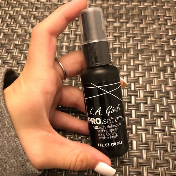 Xịt Khoáng Khóa Nền Make Up LA Girl Pro Setting Spray 30ml | BigBuy360 - bigbuy360.vn