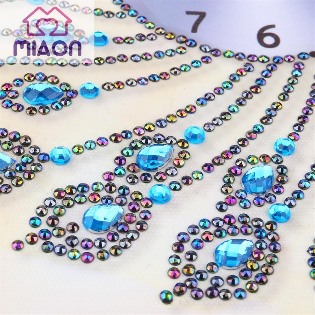 Set tranh đính đá DIY hình đồng hồ con công đặc biệt