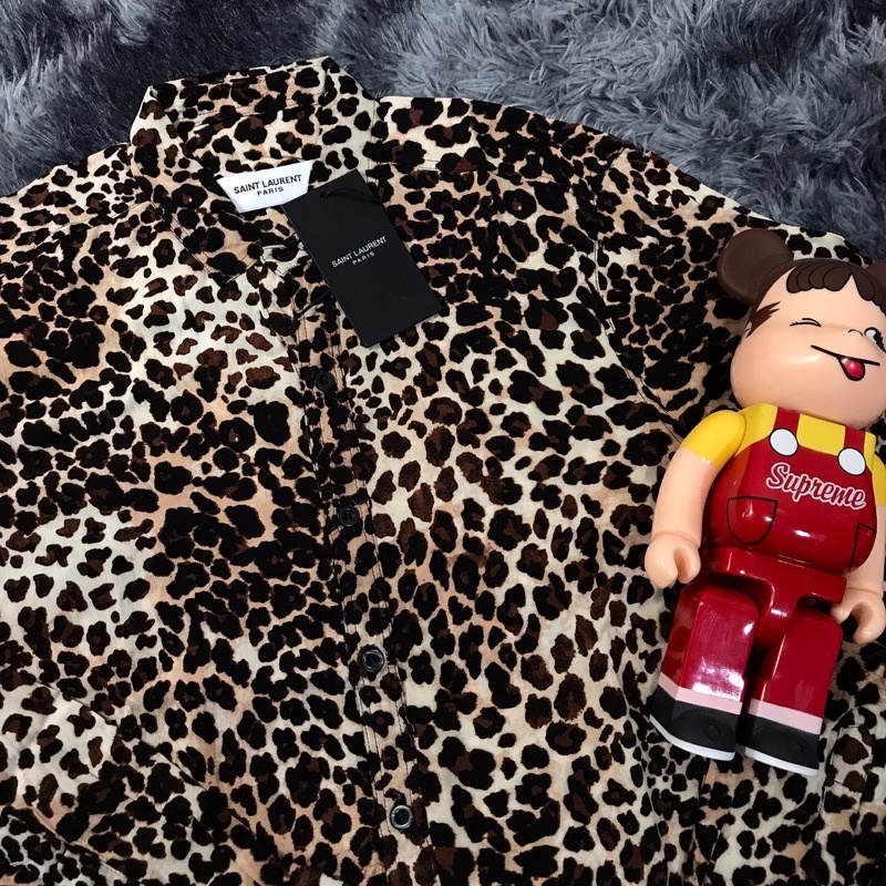 Áo sơ mi saint da beo