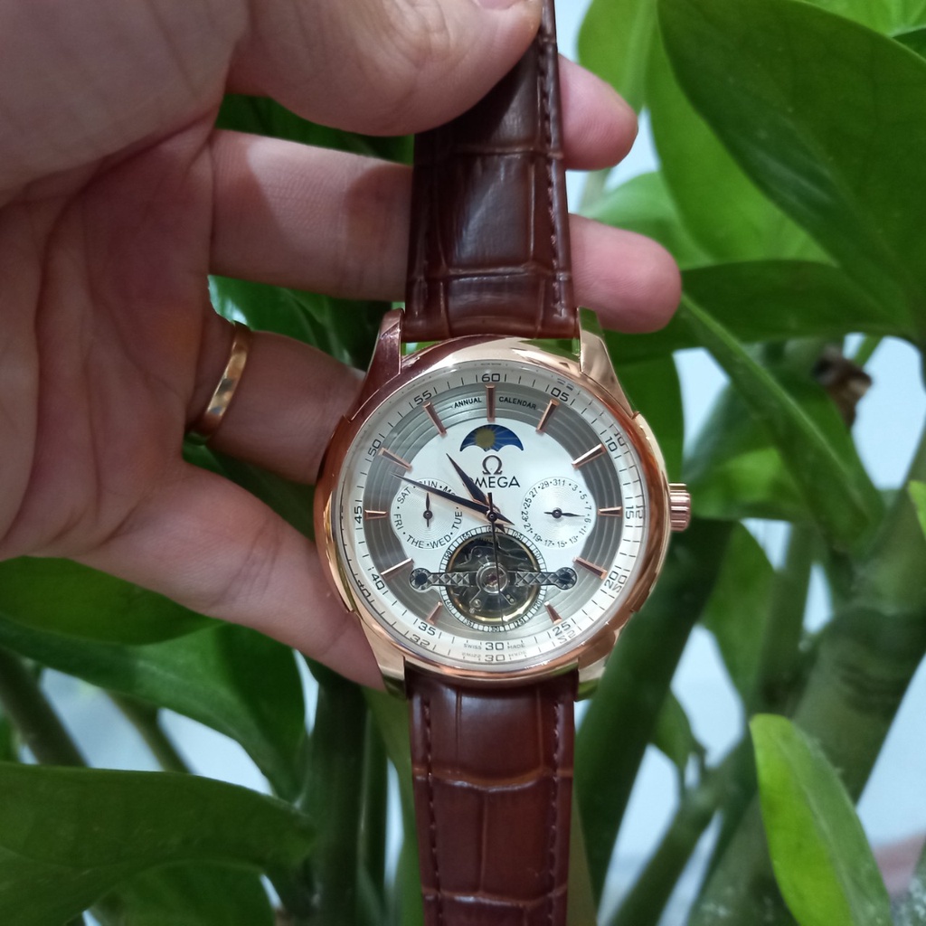 [Máy cơ bảo hành 12 tháng] Đồng hồ nam Omega - size 42, trữ cót 80 tiếng, dây da cao cấp | BigBuy360 - bigbuy360.vn